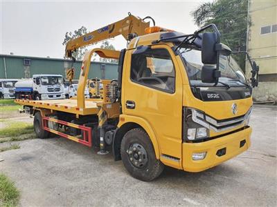 Xe cứu hộ giao thông Dongfeng sàn trượt gắn cẩu 3.2 tấn