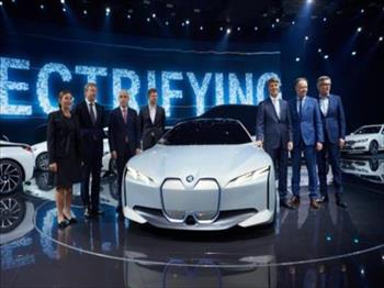 BMW ra mắt xe điện đối đầu Tesla Model 3