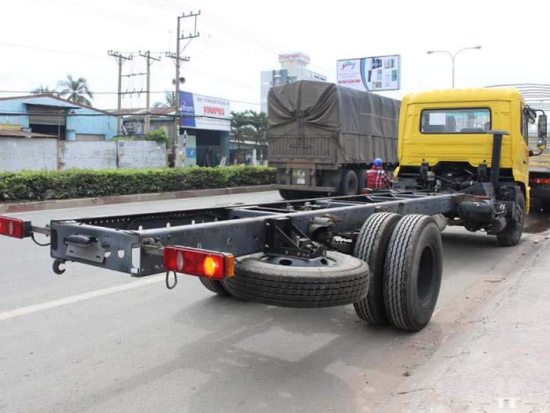 Động cơ Xe tải Dongfeng B190 thùng mui bạt 9T15