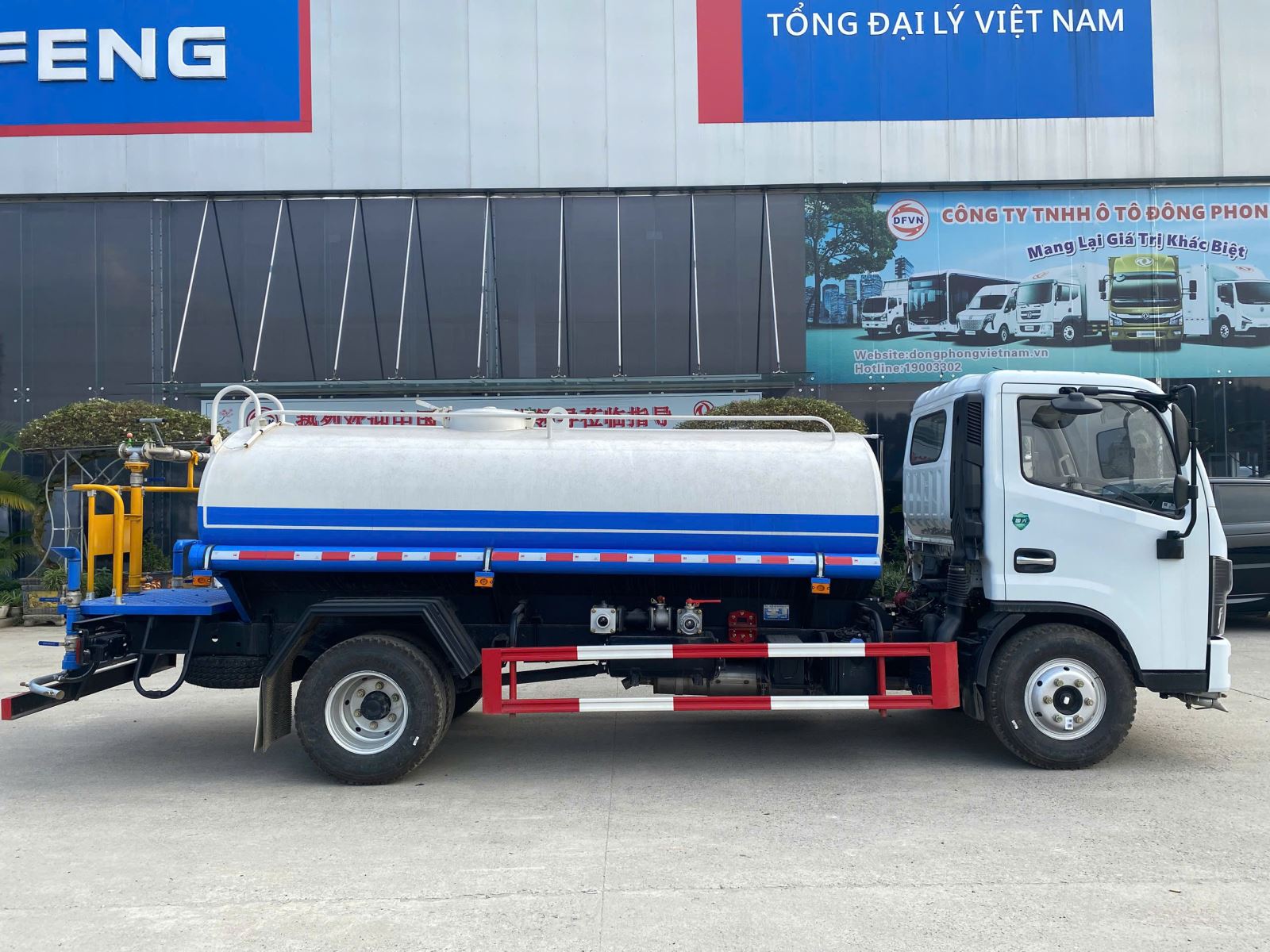 xe nước 5,3 khối